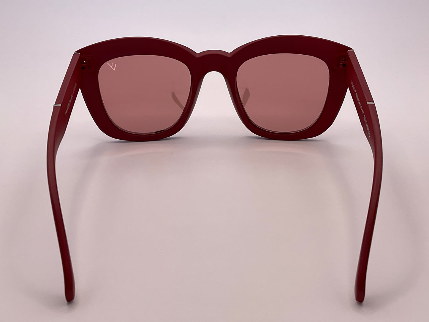 < VISAIS CELESTIA ID - 337023/4B >