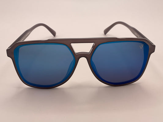 < VISAIS NUNTII ID - 337061/7F >