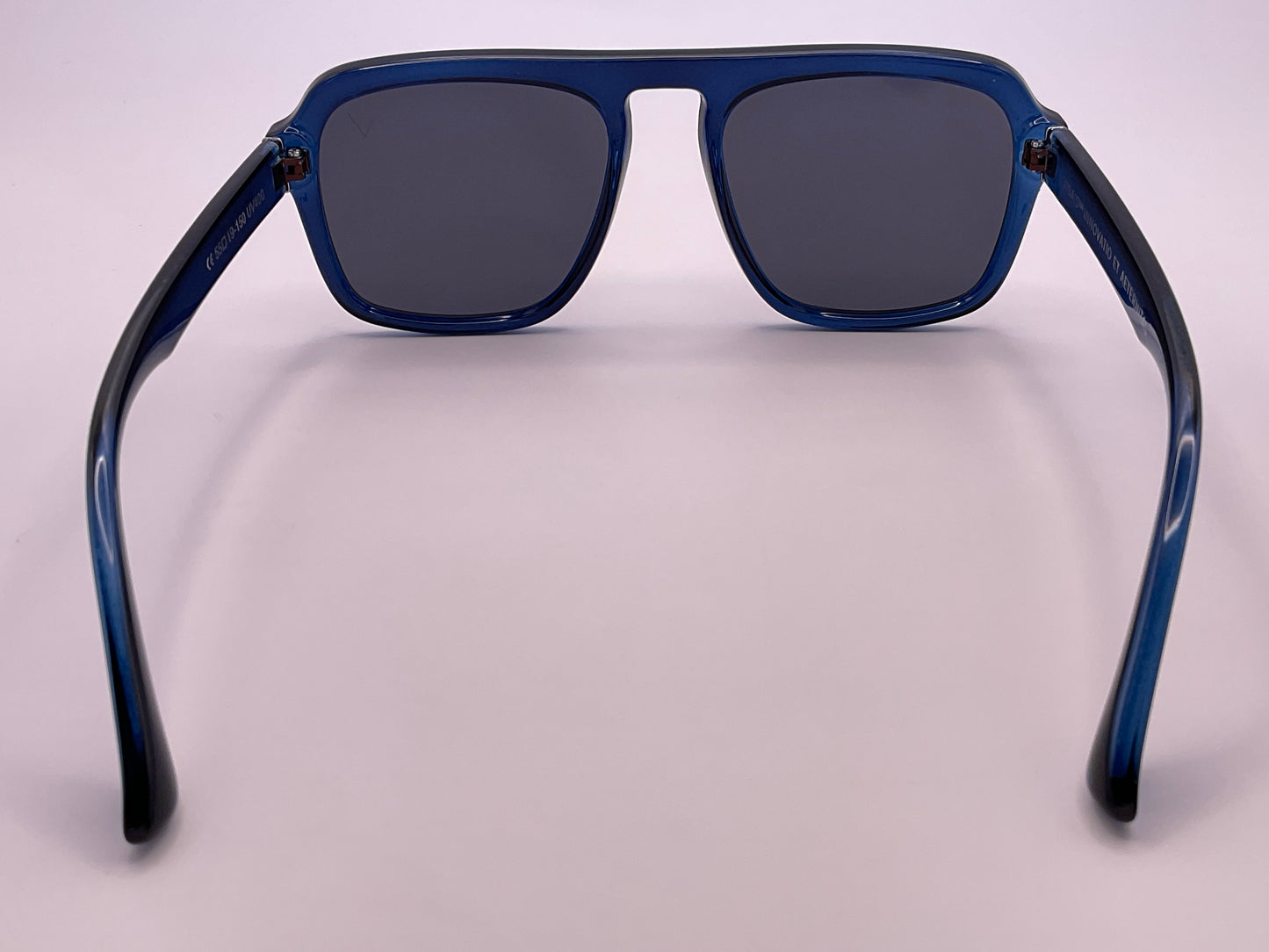 < VISAIS FUTURI ID - 337085/10C >