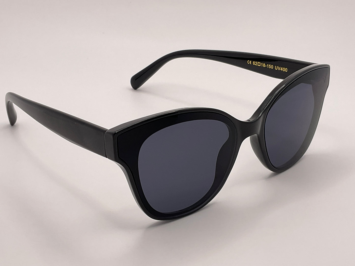 < VISAIS PRESENTIS ID - 337108/2A >