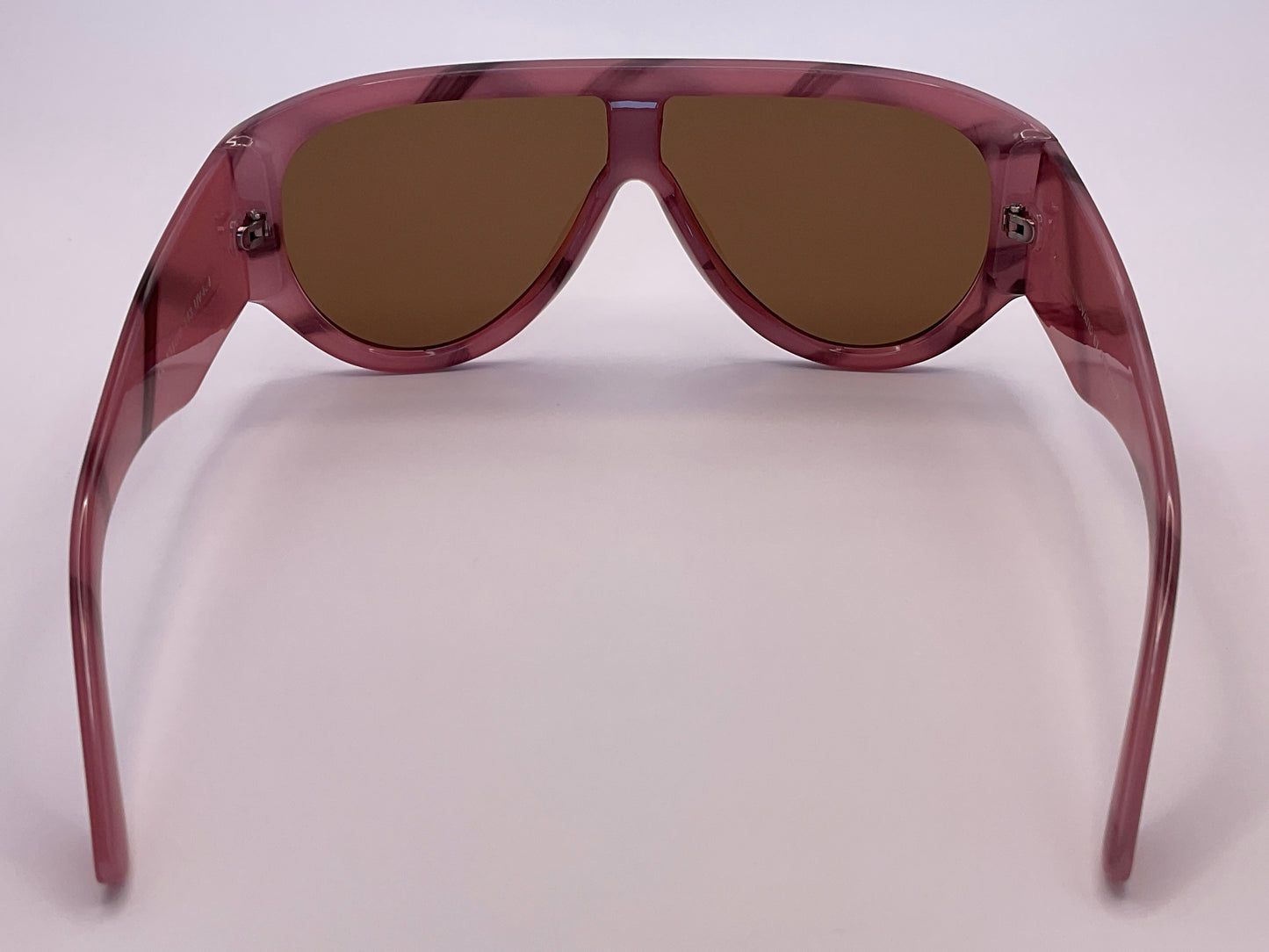 < VISAIS LUCIS ID - 337030/5B >