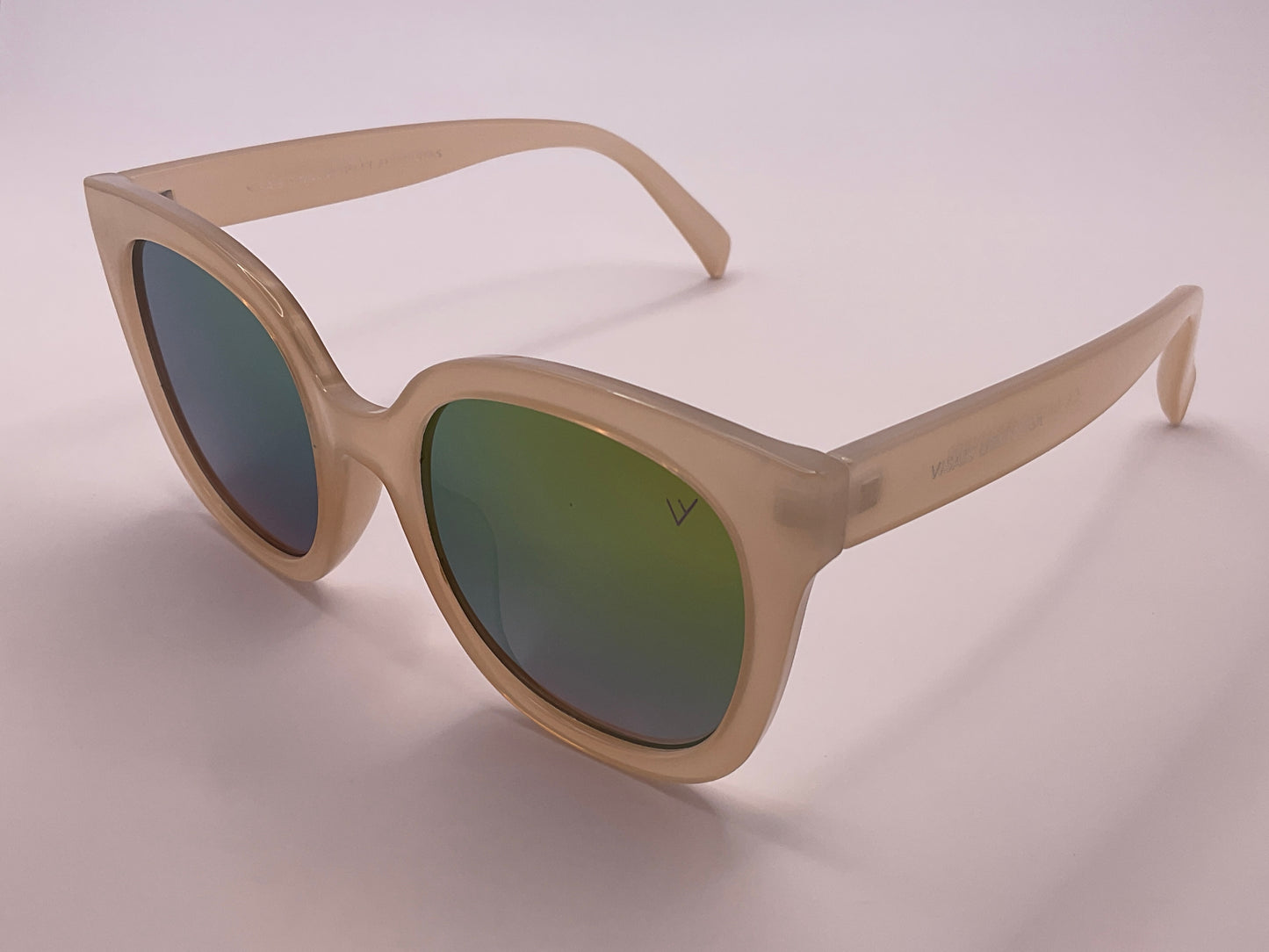 < VISAIS LIBELLULA ID - 337047/6C >