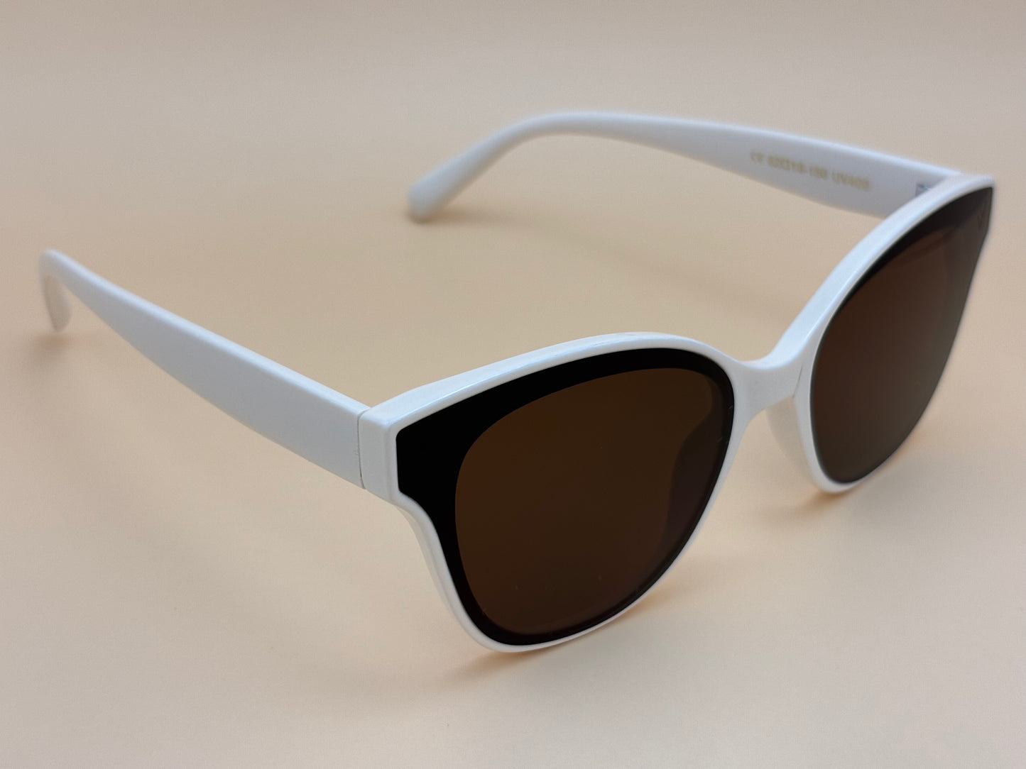 < VISAIS PRESENTIS ID - 337108/2B >